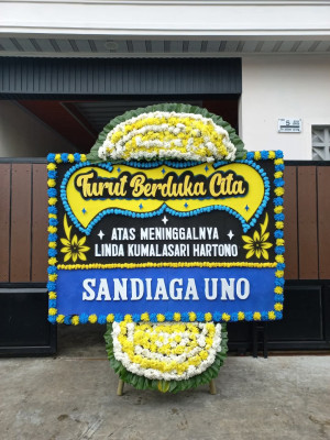 Papan Bunga Duka di Wonokromo